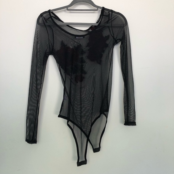 Fashion Nova Bodysuit, Small - Picture 4 of 5